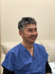 川崎くらかた胃腸内科の院長先生の写真