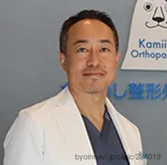 かみいし整形外科クリニックの院長先生の写真