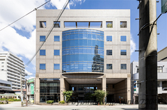 服部胃腸科の外観/院内の写真