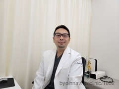 はら内科・脳神経クリニックの原大祐院長先生の写真