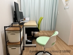 フラワークリニックの外観/院内の写真