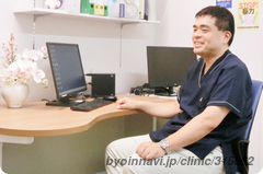 とおるメンタルクリニックの松宮徹院長先生の写真