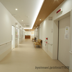 三橋長田医院の外観/院内の写真