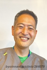 袖ヶ浦どんぐりクリニックの松戸裕治院長先生の写真