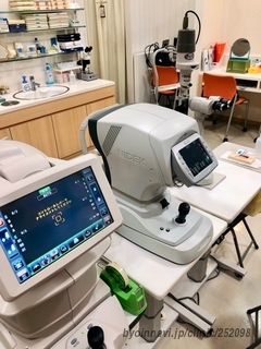 東静岡眼科の外観/院内の写真