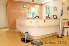 にしじま耳鼻咽喉科の外観/院内の写真