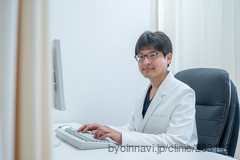 関目やまもと糖尿病内科の院長先生の写真