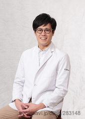 あいの里アットホームクリニックの院長先生の写真