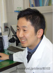 福本ヒフ科の福本大輔院長先生の写真