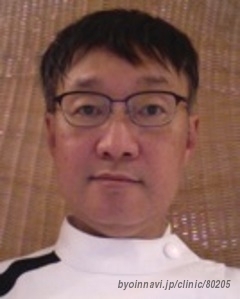 内科髙松医院の院長先生の写真