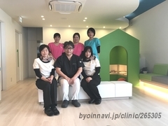 すとうキッズクリニックの周藤文明院長先生の写真