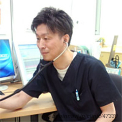 吉川診療所の吉川佳嗣院長先生の写真