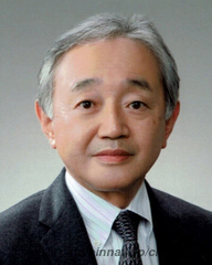 榊原サピアタワークリニックの中里祐二院長先生の写真