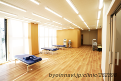 そうせん整形外科クリニックの外観/院内の写真