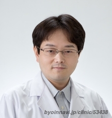 上本町わたなべクリニックの院長先生の写真