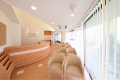 しな子女性クリニックの外観/院内の写真