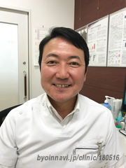 乙川さとうクリニックの佐藤慎二院長先生の写真