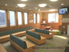 山内耳鼻咽喉科の外観/院内の写真