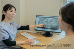 すみれ歯科クリニックの山本よしえ院長先生の写真