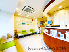 上石神井手の外科・形成外科の外観/院内の写真