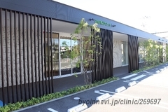 おか皮膚科クリニックの外観/院内の写真