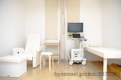 耳鼻咽喉科つかたにクリニックの外観/院内の写真