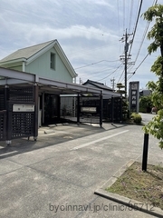 岸内科の外観/院内の写真