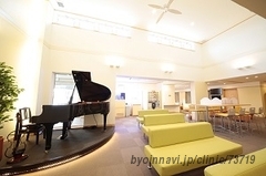 たけだ皮膚科スキンケアクリニックの外観/院内の写真