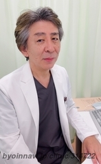 レキオおしりクリニックの前川忠康院長先生の写真
