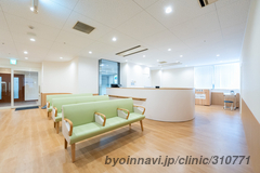 ルネック勝川クリニックの外観/院内の写真