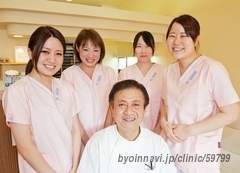 成田歯科の院長先生の写真