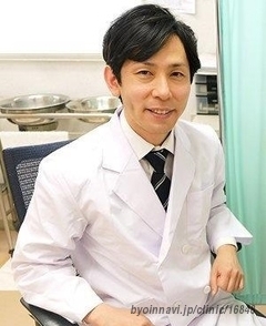 かめい内科・外科クリニックの亀井隆雄院長先生の写真