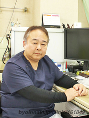 浅木整形外科医院の浅木成樹院長先生の写真