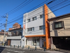 よすえ内科医院の外観/院内の写真