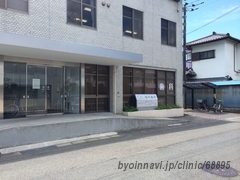 滝川歯科医院の外観/院内の写真