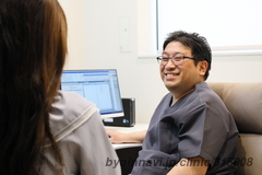 博多健診内視鏡クリニックの髙津憲之院長先生の写真