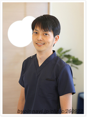おかもと耳鼻咽喉科クリニックの岡本康太郎院長先生の写真
