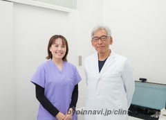 高橋まことエキナカクリニック鶴見の高橋誠院長先生の写真