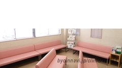 保坂眼科医院の外観/院内の写真