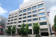 横浜中央クリニックの外観/院内の写真