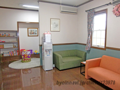 さわだ歯科医院の外観/院内の写真