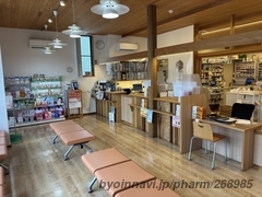 株式会社オダイ よつば薬局の外観/施設内の写真