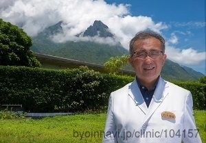 屋久島尾之間診療所の院長先生の写真