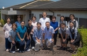 屋久島尾之間診療所の院長先生の写真