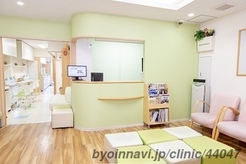 山本耳鼻咽喉科医院の外観/院内の写真