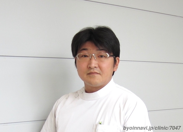 住吉皮膚科の住吉孝二院長先生の写真