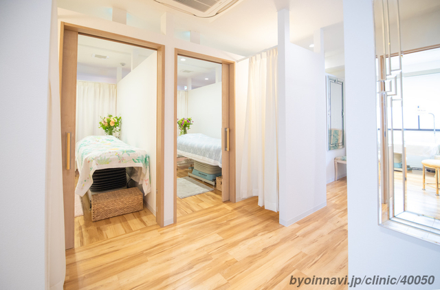 皮膚科芦屋柿本クリニックの外観/院内の写真