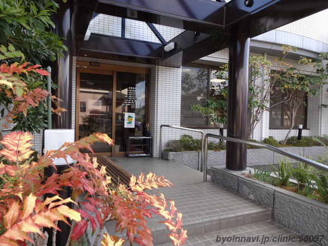 船坂眼科の外観/院内の写真