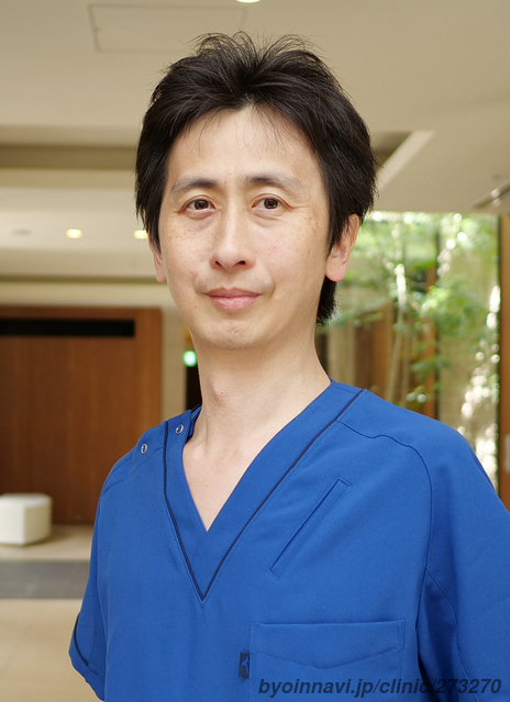 市川すずき消化器・内視鏡クリニックの鈴木大輔院長先生の写真