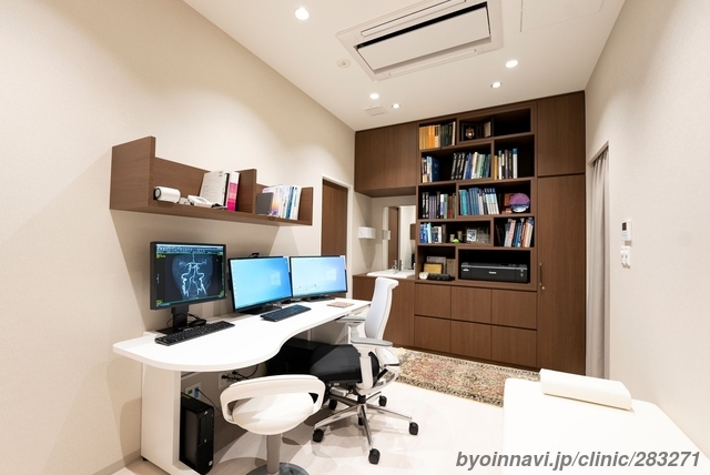 脳神経まちだクリニックの外観/院内の写真